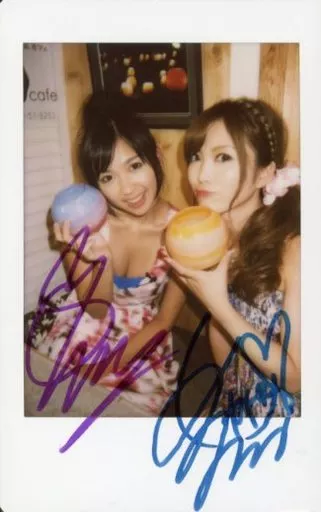 セクシー衣装 小倉奈々 直筆サイン入りチェキ｜61+xnRQ5gUL._AC_UF350,