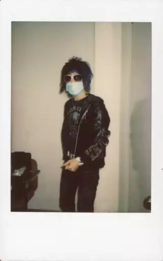 駿河屋 - 【買取】己龍/九条武政/膝上・衣装黒・両手下・マスク