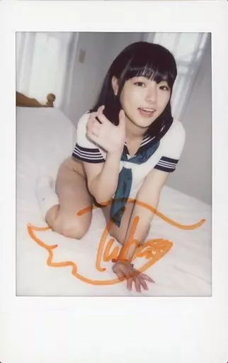 当選品♪　葉月つばさ　Wネーム　直筆サイン入りチェキ　SPA! 駿河屋 -<中古>☆葉月つばさ /直筆サイン入り・全身・座り・衣装