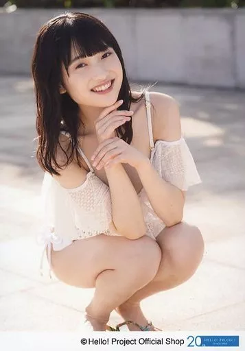 駿河屋 -<中古>Juice=Juice/梁川奈々美 /しゃがみ・衣装白/梁川奈々美