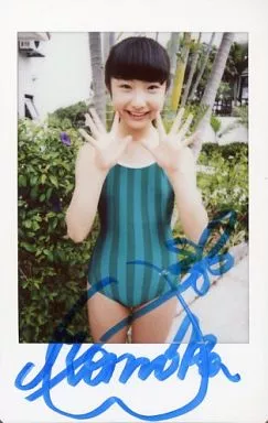 佐々木桃華　サイン入り　チェキ 駿河屋 -<中古>☆佐々木桃華/直筆サイン入り/生チェキ（女性生写真）