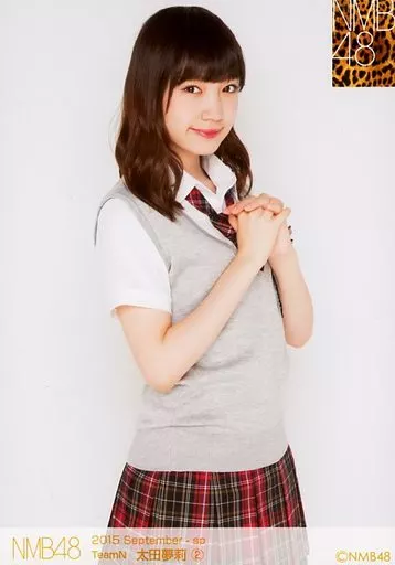 駿河屋 - 【買取】②：太田夢莉/2015 September-sp 個別生写真（女性生
