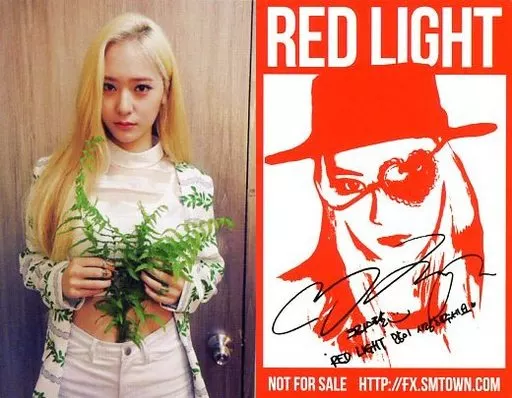 f(x)/クリスタル/裏面印刷サイン入り/CD「Red Light」(韓国盤)特典トレカ