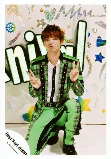 駿河屋 -<中古>Hey! Say! JUMP/薮宏太/全身・しゃがみ・衣装黄緑