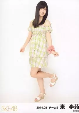 駿河屋 - 【買取】東李苑/全身/「2014.08」ランダム生写真（女性生写真）