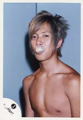 山下智久 - 山下智久LIVETOUR2013A NUDE 山下智久 (Tomohisa Yamashita) - A Nude Lyrics and Tracklist | Genius