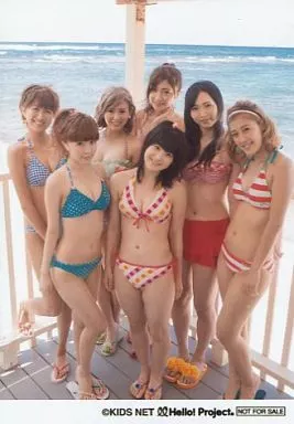 嗣永 桃子　水着 駿河屋 -<中古>Berryz工房/集合(7人)/全身・水着・センター嗣永桃子/公式生写真（女性生写真）