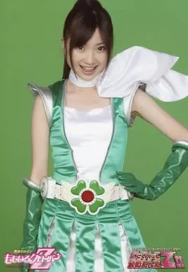駿河屋 -<中古>ももいろクローバーZ/有安杏果/膝上・衣装緑・左手腰/も