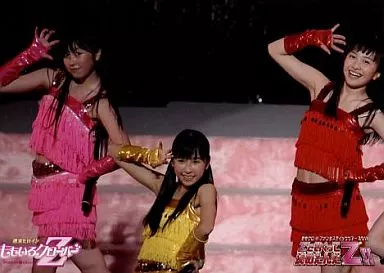 ももいろクローバーZ生写真　ももクロ　ファンタステックツアー2011 会場限定 Amazon.co.jp: ももいろクローバーZ 生写真 ももクロファンタステック