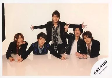 KAT-TUN 写真 KAT－TUN/僕らの街で ＜＜通常盤＞＞(CD) | （株