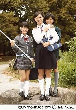 4853 Berryz工房 徳永千奈美 須藤茉麻 嗣永桃子 ピンナップポスター 4846 Berryz工房 ピンナップポスター