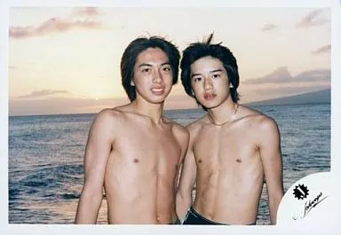 滝沢秀明 公式写真 ジャニーズJr. ビーチ ○ 滝沢秀明 長谷川純 風間俊介 裸の少年 ジャニーズJr. SMAP スマップ
