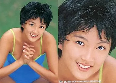山田まりや　トレーディングカード　BOMB ボム　グラビア　女優　激レア 山田まりや トレーディングカード BOMB ボム グラビア 女優 激レア