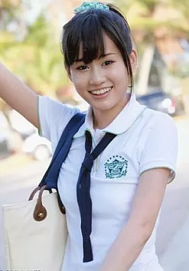 前田敦子　生写真付きシュシュ　ポニーテールとシュシュ 駿河屋 -<中古>前田敦子/CD「ポニーテールとシュシュ」ファミマ