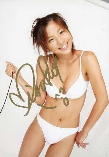 直筆サイン本 希少 入手困難】初版 帯付き 安田美沙子写真集 Le