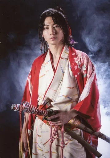 駿河屋 -<中古>矢崎広(望月八弥斗)/膝上・背景スモーク・キャラクター