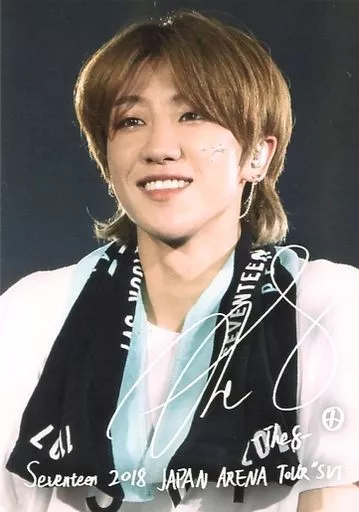 SEVENTEEN THE 8 サイン入り写真 Seventeen Cafe The 8 サイン入りカード - メルカリ