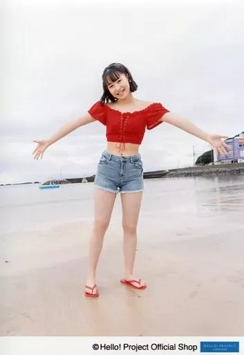 駿河屋 -<中古>アンジュルム/笠原桃奈/全身・衣装赤・両手広げ/笠原桃