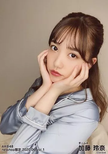 AKB48★加藤玲奈★生写真② Amazon | 【加藤玲奈】 公式生写真 AKB48 2019年05月 vol.2 個別