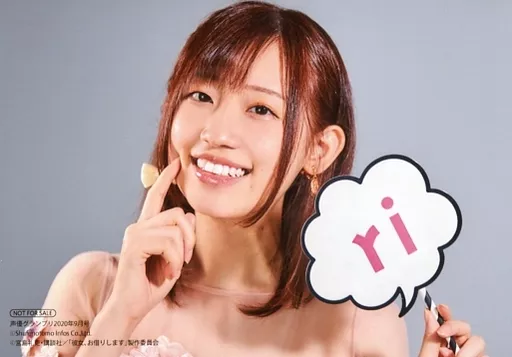 高橋李依 ブロマイド - メルカリ