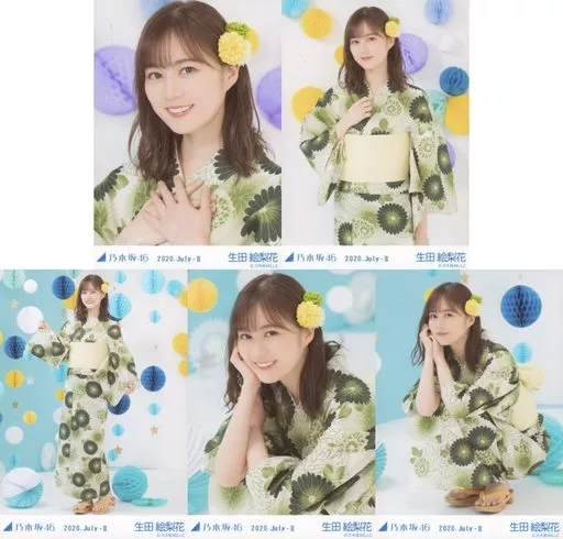 生田絵梨花　生写真　コンプ　まとめ 生田絵梨花の10年分の“成長の軌跡” 卒業記念本でアーティスト写真23枚