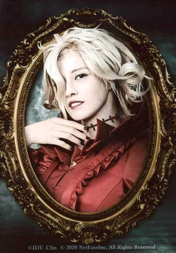 生写真(女性)/女優　大湖せしる(血ノ女王(マリー))/バストアップ・額縁・キャラクターショット/舞台「Identity V /第五人格 『Identity V STAGE』 Episode3『Cry for the moon』」個人ブロマイド