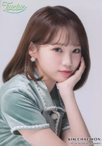 駿河屋 -<中古>IZ＊ONE/キム・チェウォン/バストアップ/IZ*ONE