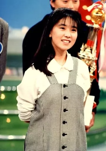 駿河屋 -<中古>おニャン子クラブ/高井麻巳子/生写真（女性生写真）