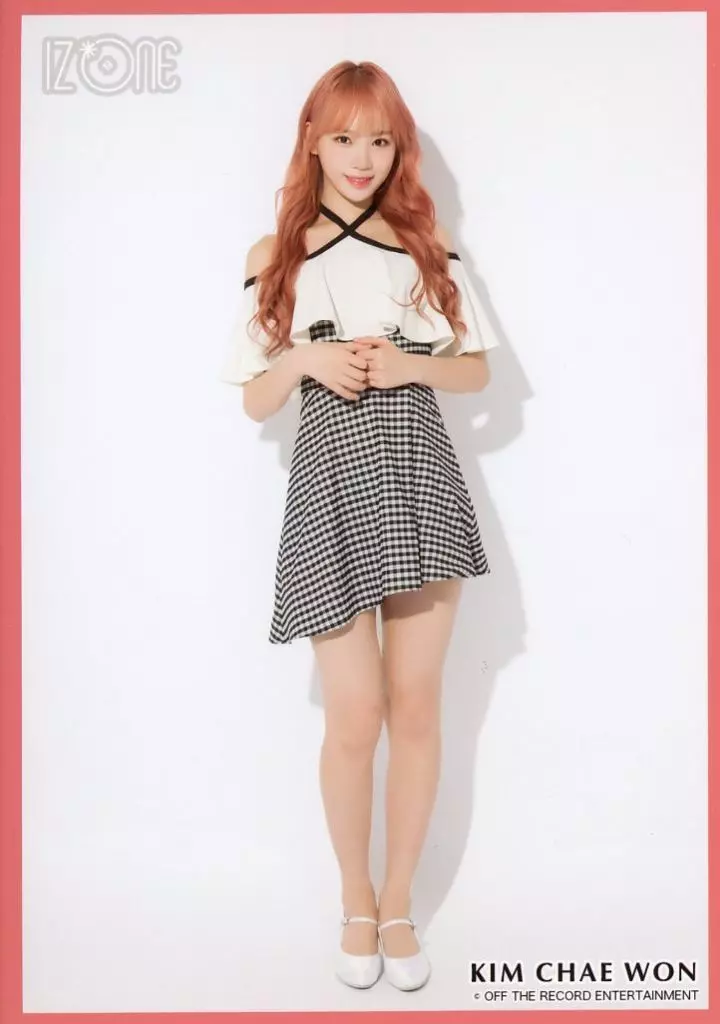 IZ*ONE 生写真 Amazon.co.jp: IZ*ONE アイズワン キム・チェウォン 公式生写真