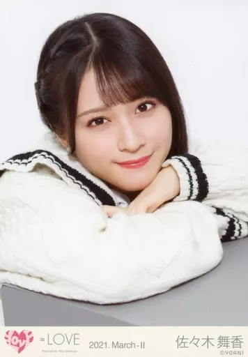 佐々木舞香　白ニット衣装　生写真 駿河屋 -<中古>イコールラブ(=LOVE)/佐々木舞香/バストアップ/イコール