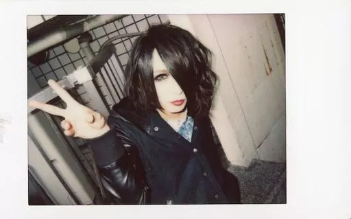 NOCTURNAL BLOODLUST チェキ　尋　【レア】 駿河屋 -<中古>NOCTURNAL BLOODLUST/尋/生チェキ（男性生写真）