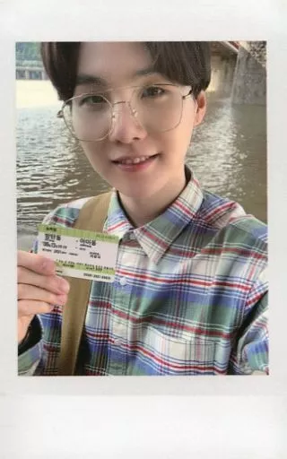 駿河屋 - 【買取】防弾少年団/SUGA(シュガ)/「BTS 2021 SEASON'S