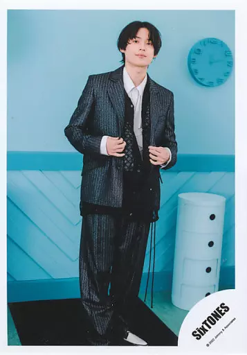 SixTONES 松村北斗 公式写真 共鳴FASHIONオフショットコンプリート SixTONES - SixTONES 松村北斗 公式写真 オフショット 共鳴 fashionの
