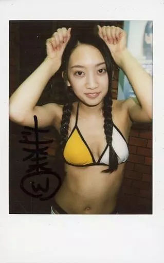 駿河屋 -【アダルト】<中古>☆辻本杏/直筆サイン入り/生チェキ（女性生 