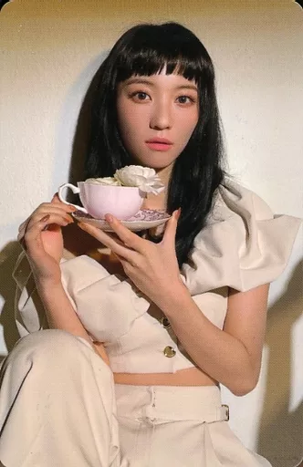 駿河屋 -<中古>OH MY GIRL/ユビン(YUBIN)/CD「THE 2ND ALBUM Real Love