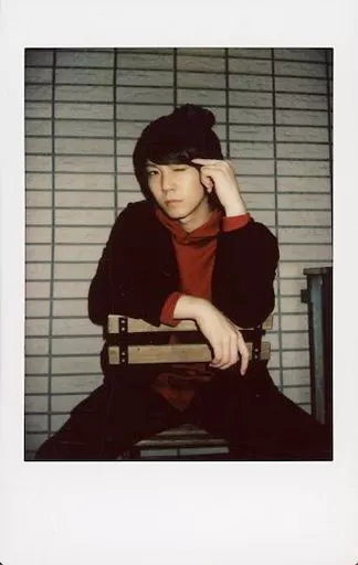 駿河屋 -<中古>安里勇哉/生チェキ（男性生写真）