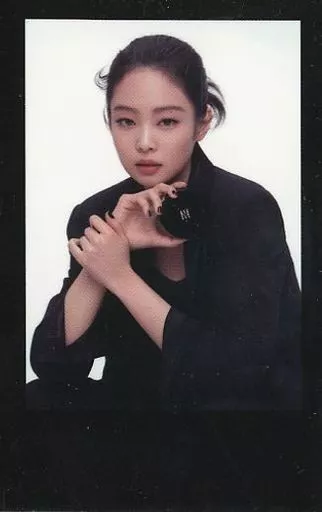 blackpink HERA ジェニ　トレカ BLACKPINK OFFICIAL JENNIE HERA LIPSTICK CUSHION PROMO PHOTOCARD | eBay