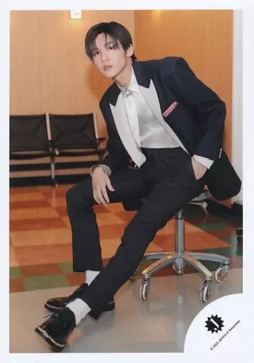 目黒蓮　公式写真　滝沢歌舞伎ZERO2021 オフショット 目黒蓮 公式写真 目黒蓮 公式写真「滝沢歌舞伎 ZERO 2021