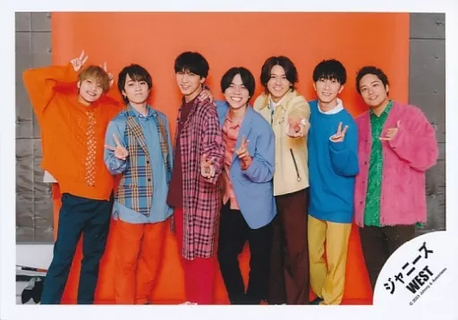 駿河屋 -<中古>ジャニーズWEST/集合(7人)/横型・膝上/ジャニーズ