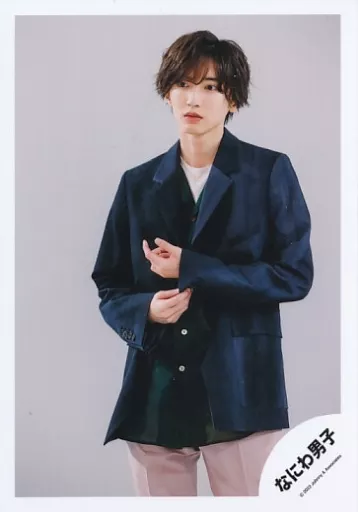 道枝駿佑　公式写真　make up day 道枝駿佑のメイクアップデイソロクリップ👦🏻💄 | TikTok