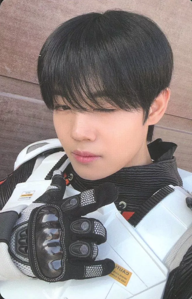 駿河屋 -<中古>FANTASY BOYS/ヒカリ(Hikari)/CD「NEW TOMORROW」(A ver