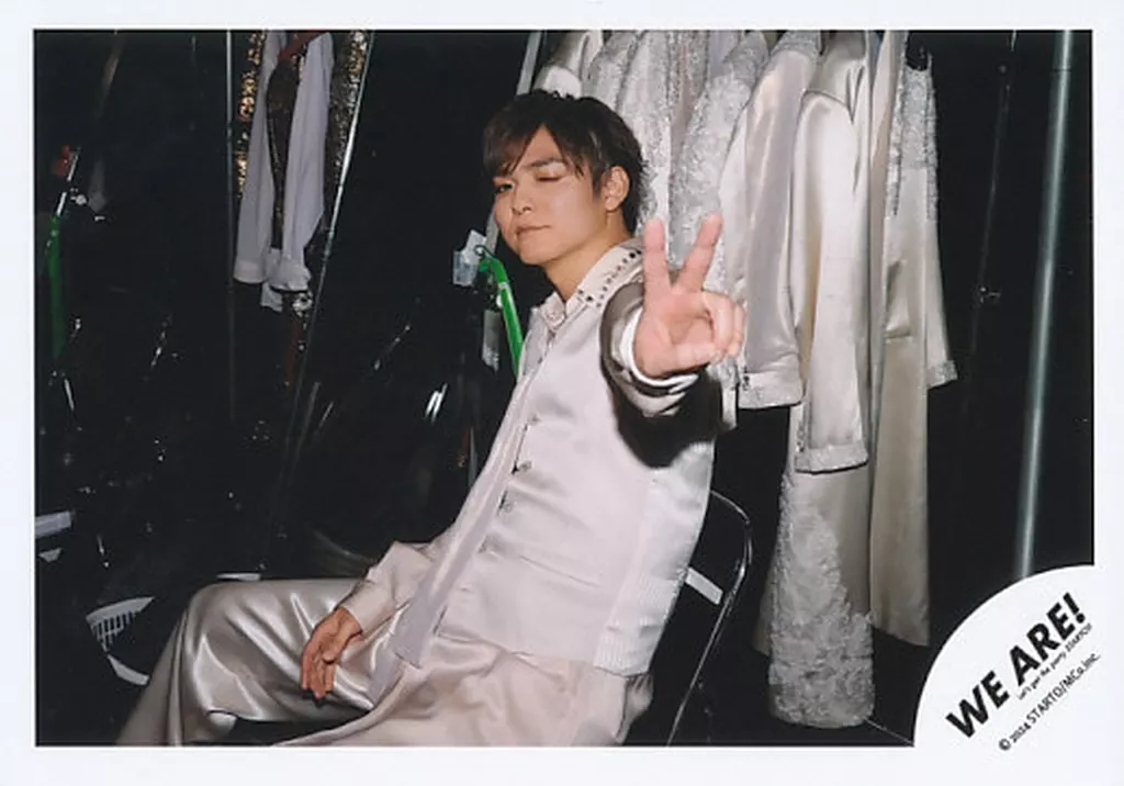 駿河屋 - 【買取】Hey! Say! JUMP/薮宏太/横型・膝上/「WE ARE! Let's