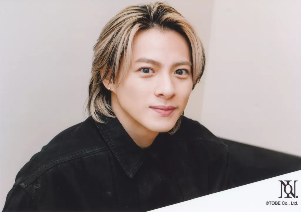 Number_i/平野紫耀/横型・バストアップ/「Number_i LIVE TOUR 2024 No.I」グッズオリジナルフォト1