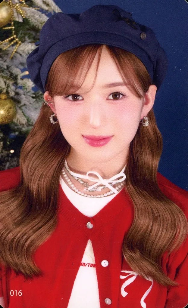 ME:I 山本すず Sweet Holiday 受注トレカ 駿河屋 -<中古>016：ME：I/SUZU(山本すず)/「2024 ME：ICONIC Sweet