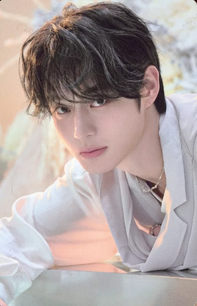 駿河屋 -<中古>ZEROBASEONE/キム・ジウン(Kim Ji Woong)/CD「BLUE