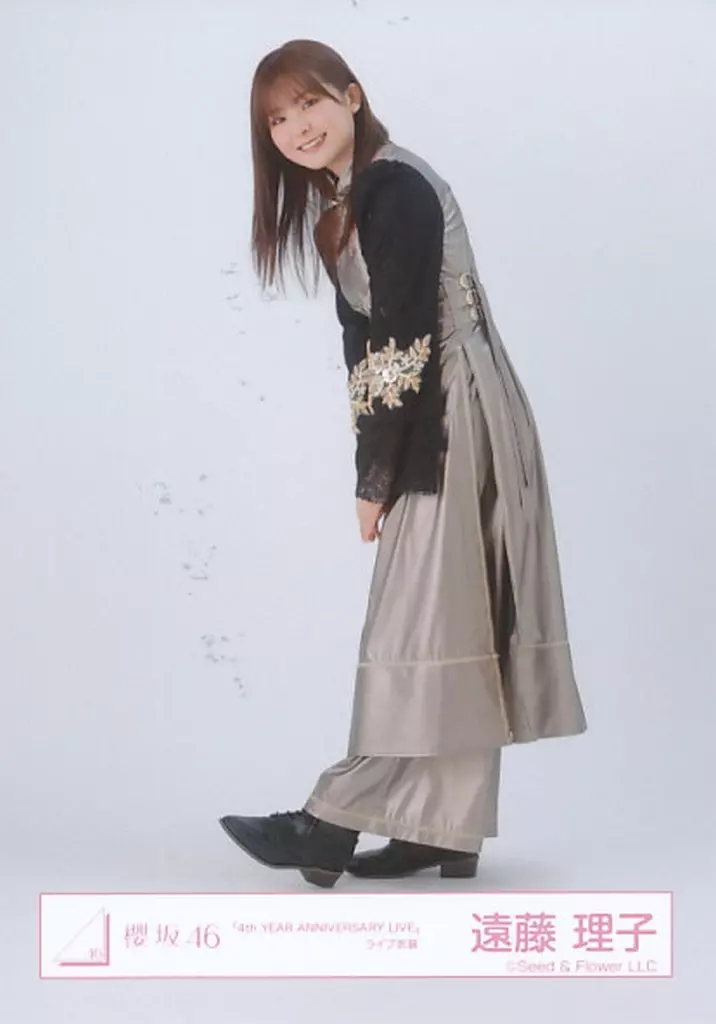 「千の夜を超えた。」櫻坂　生写真　遠藤理子 Amazon.co.jp: 櫻坂46 sakurazaka46 遠藤理子 生写真 BACKS LIVE