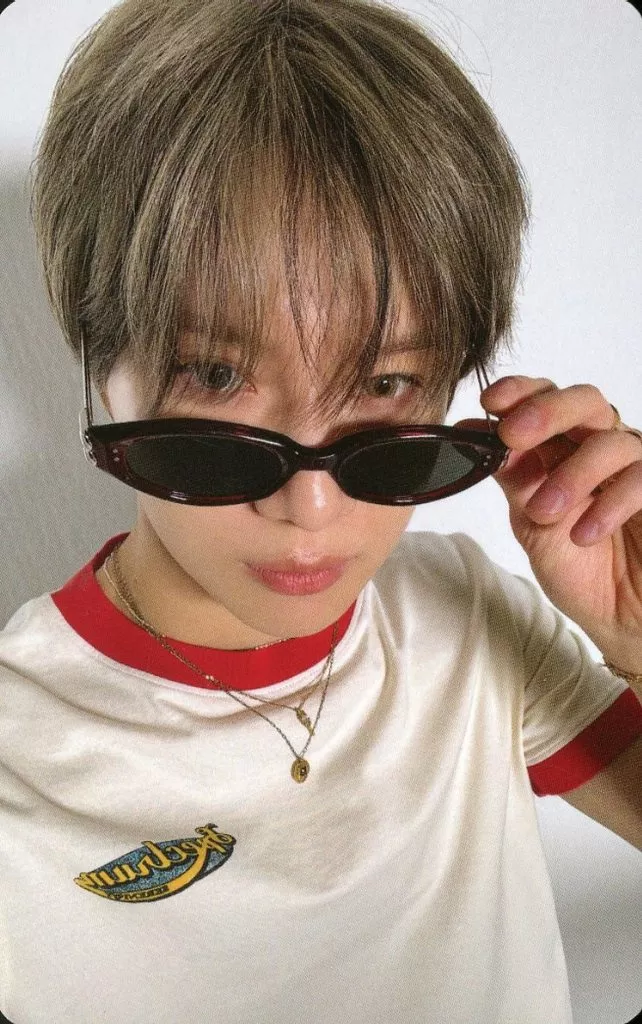 駿河屋 -<中古>SHINee/テミン(TAEMIN)/「2024-25 TAEMIN WORLD