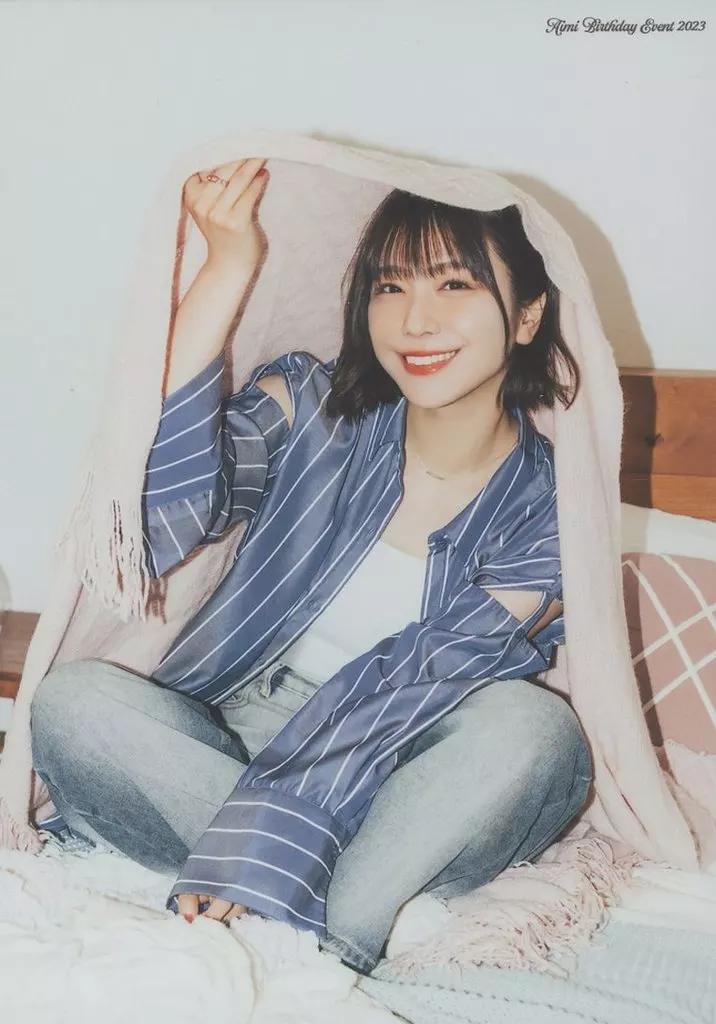 AIMI BIRTHDAY EVENT2023 缶バッジ&ブロマイド 4点セット 駿河屋 -<中古>愛美/「AIMI BIRTHDAY EVENT 2023」缶バッチ