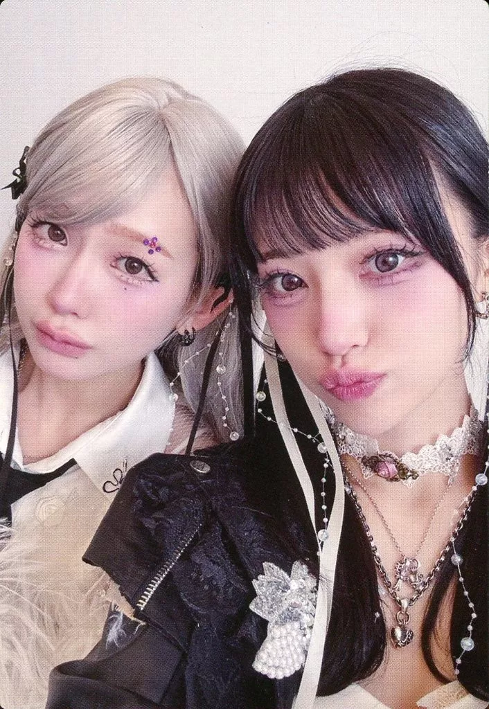 Beside U 新品未開封 金子理江 黒宮れい Amazon.co.jp: Zmagazine : 金子理江, 黒宮れい, LADYBABY PROJECT: 本