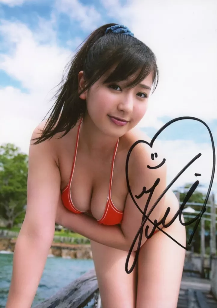 ☆村上友梨/直筆サイン入り・2Lサイズ/生写真